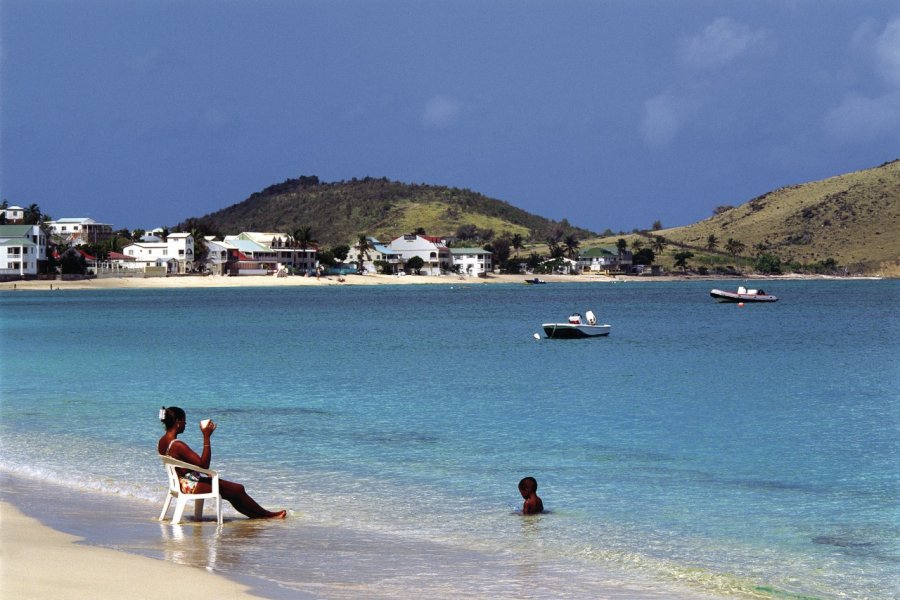 Grand-Case, une plage de sable fin aux eaux bleu caraïbe. Author's Image
