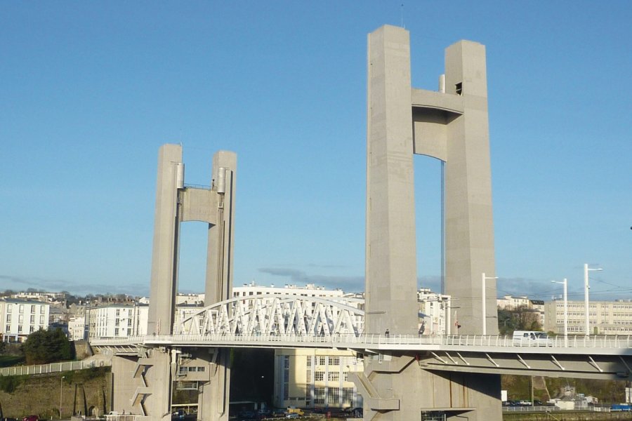 PONT DE RECOUVRANCE