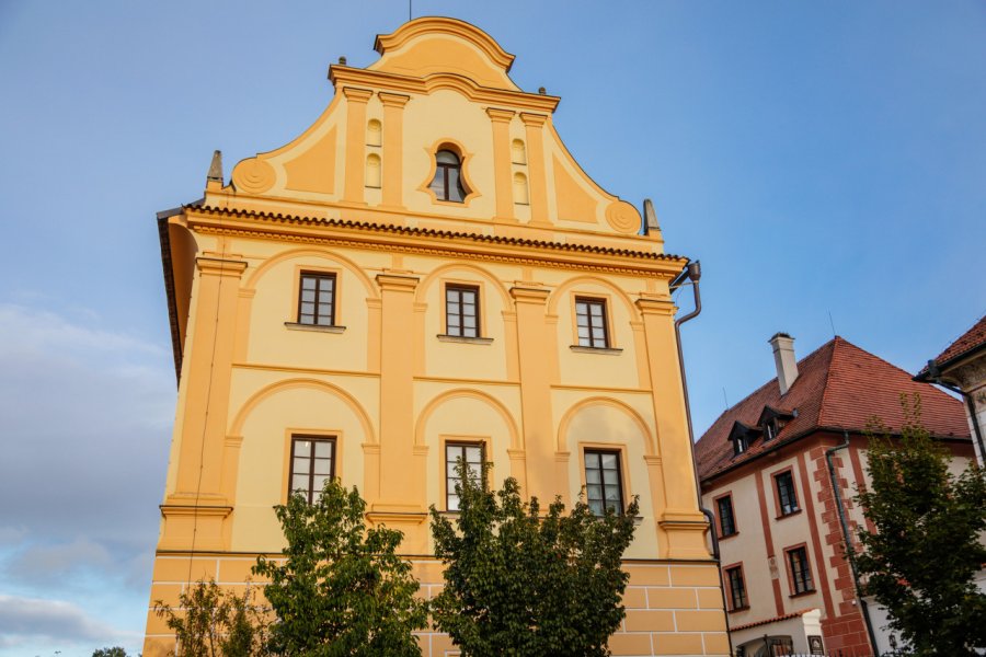 MUSÉE RÉGIONAL (REGIONÁLNÍ MUZEUM)