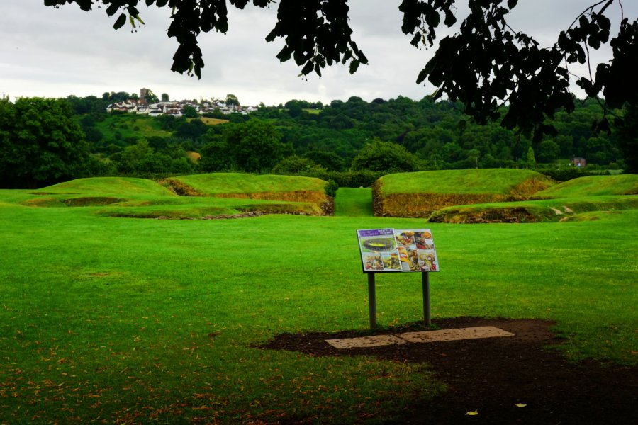 ROMAN AMPHITHEATRE AND BATHS