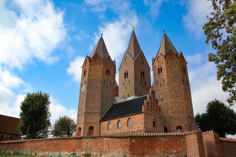 ÉGLISE NOTRE-DAME (VOR FRUE KIRKE)