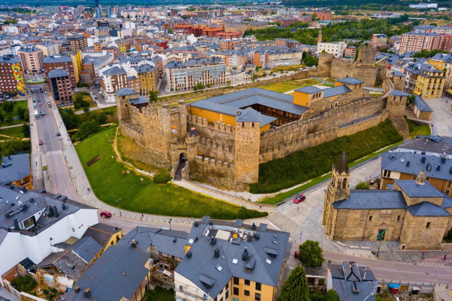 CHÂTEAU DE PONFERRADA