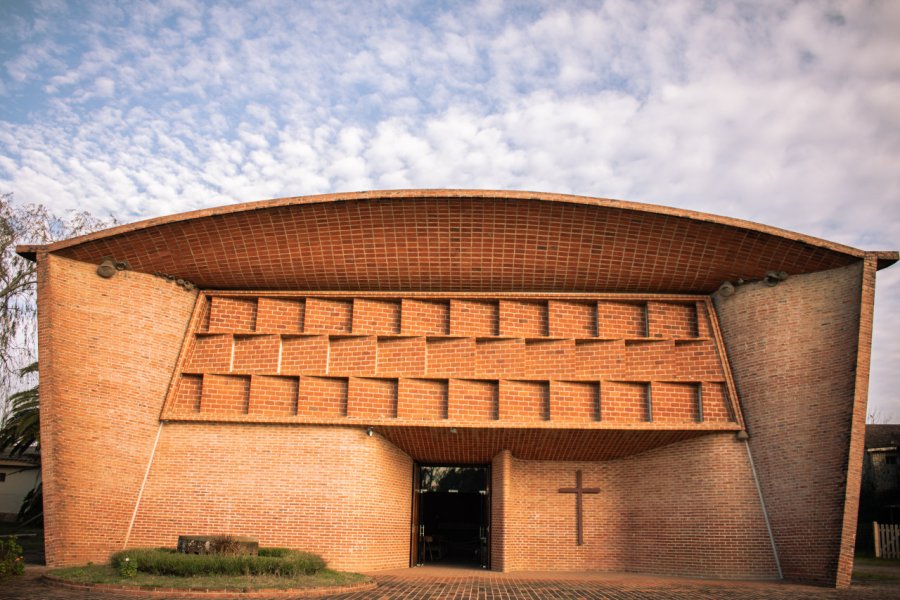 PARROQUIA CRISTO OBRERO - IGLESIA DE DIESTE