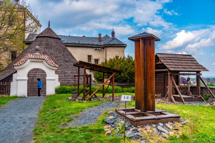 CHÂTELET (HRÁDEK) ET MUSÉE DE LA MINE MÉDIÉVALE