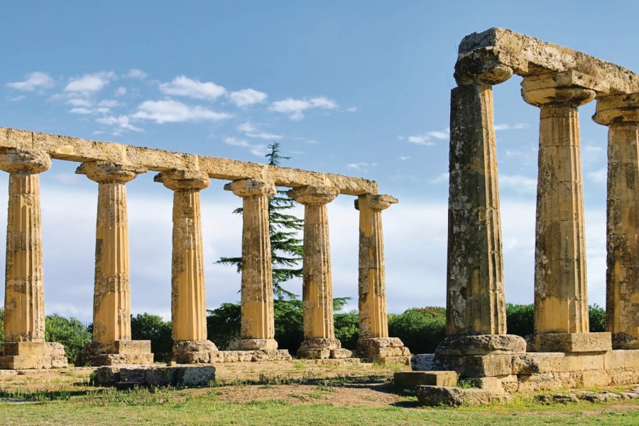 Temple d'Héra au Parco Archeologico delle Tavole Palatine. LianeM - Fotolia
