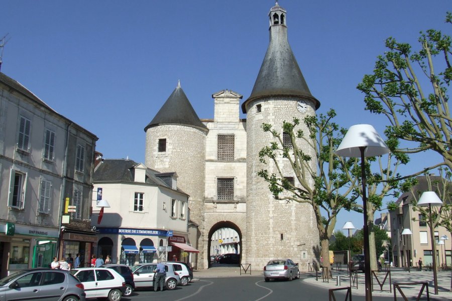 La Porte de l'Horloge à Issoudun. Laëtitia STEIMETZ