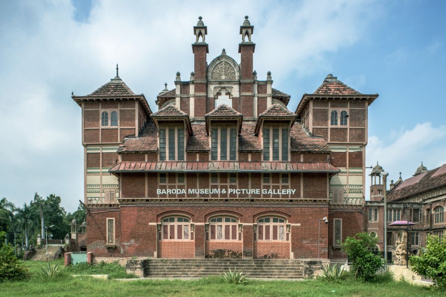 BARODA MUSEUM (MUSÉE DE VADODARA)