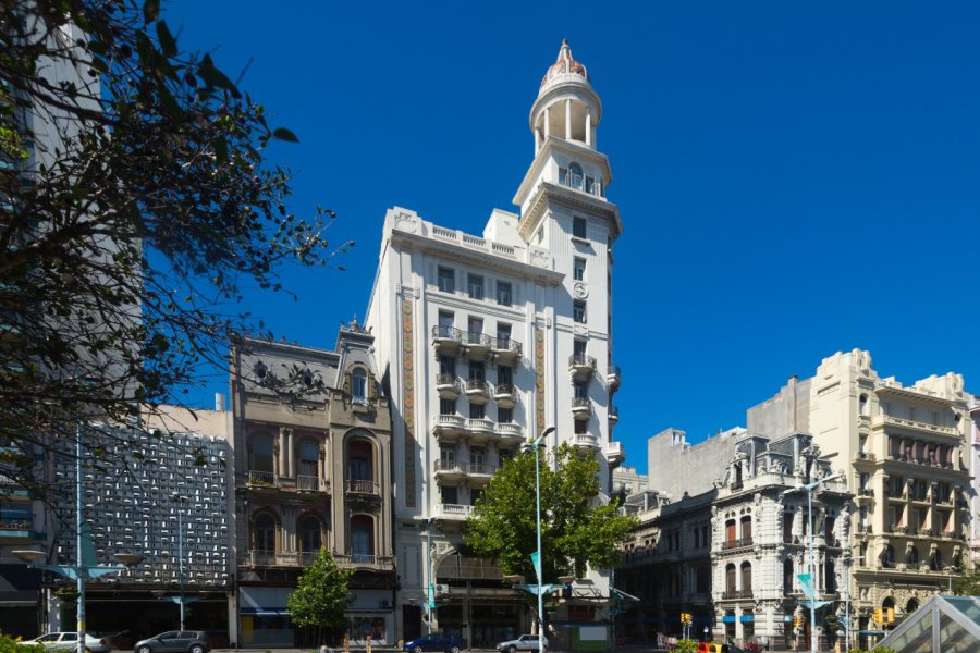 PLAZA JUAN PEDRO FABINI
