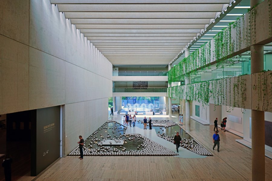 QUEENSLAND ART GALLERY & GALLERY OF MODERN ART