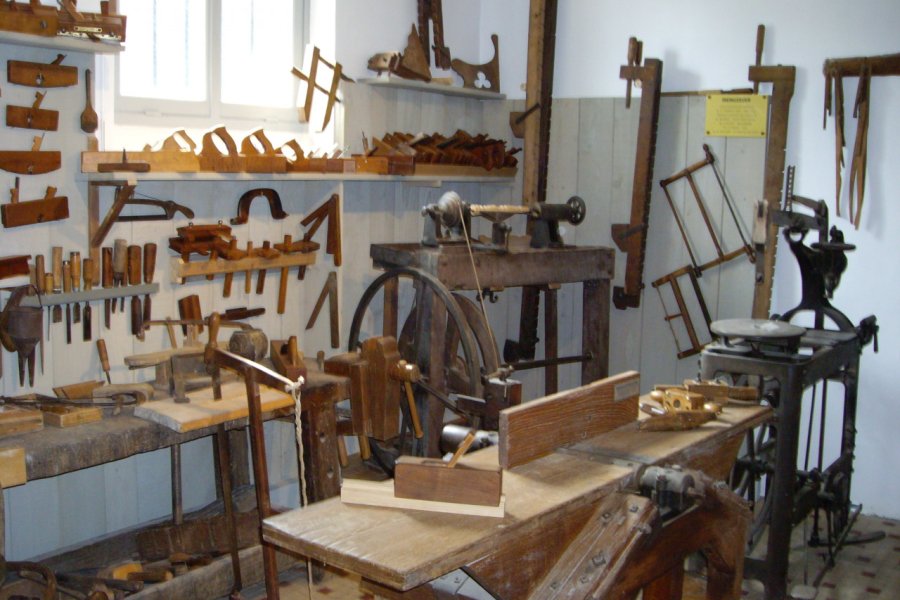 MUSÉE DE L'ARTISANAT RURAL ANCIEN