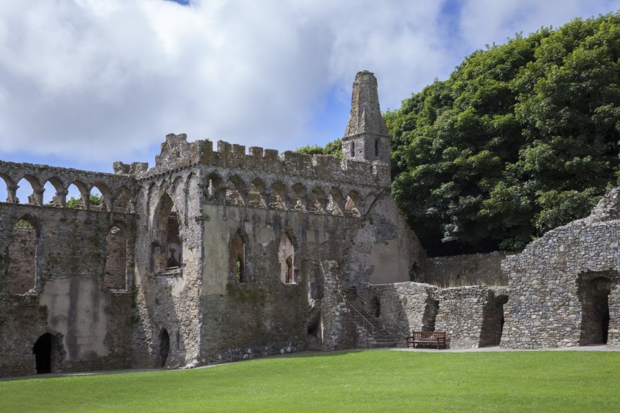 LAMPHEY BISHOP'S PALACE