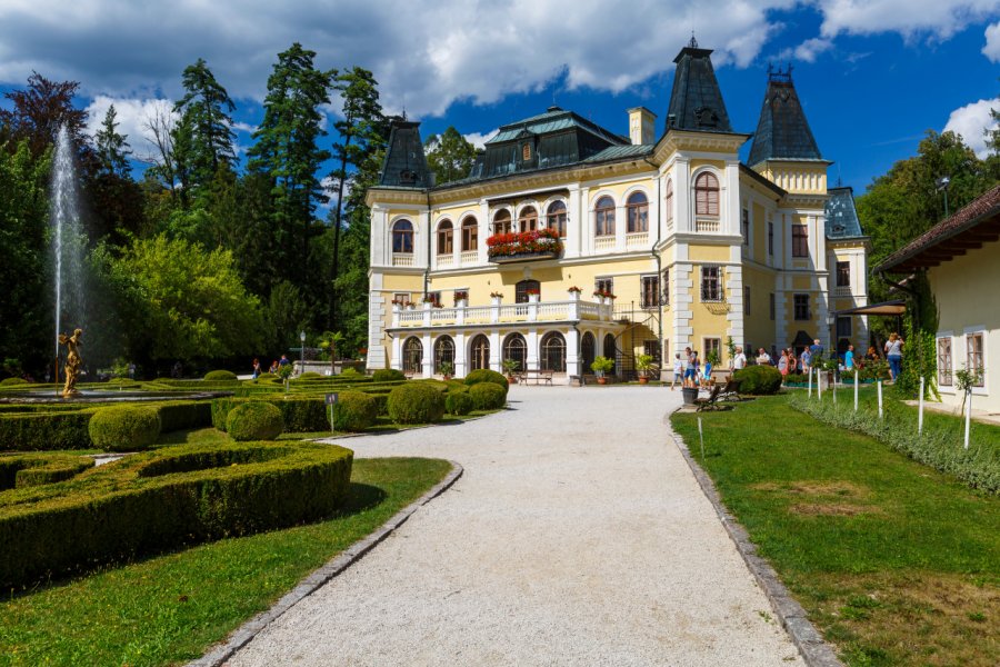 CHÂTEAU DE BETLIAR (KAŠTIEL' BETLIAR)