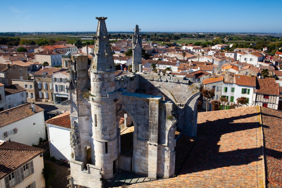 LE CLOCHER DE L'ÉGLISE SAINT-MARTIN