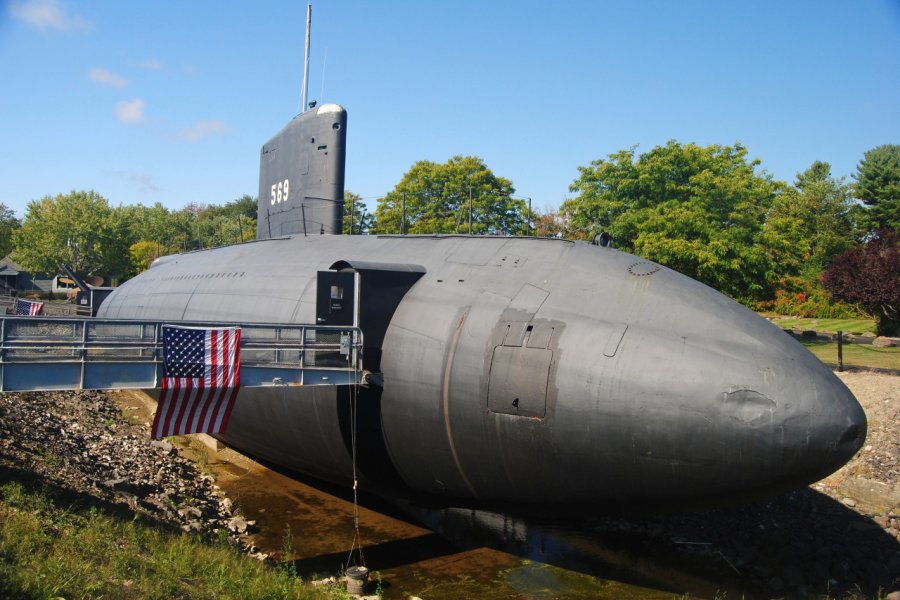 USS ALBACORE