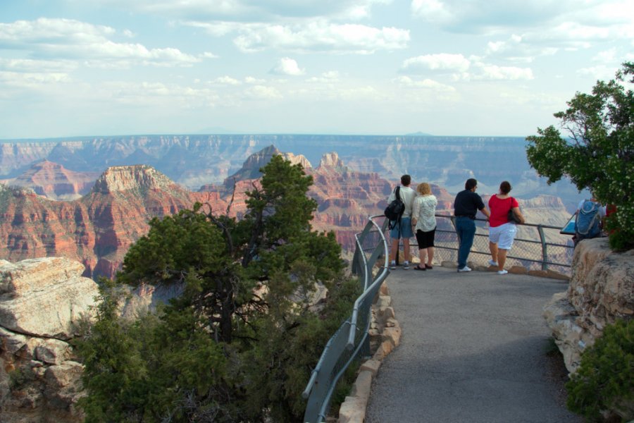 BRIGHT ANGEL POINT