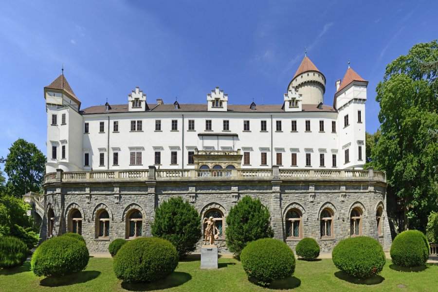 CHÂTEAU DE KONOPIŠTĚ (ZÁMEK)