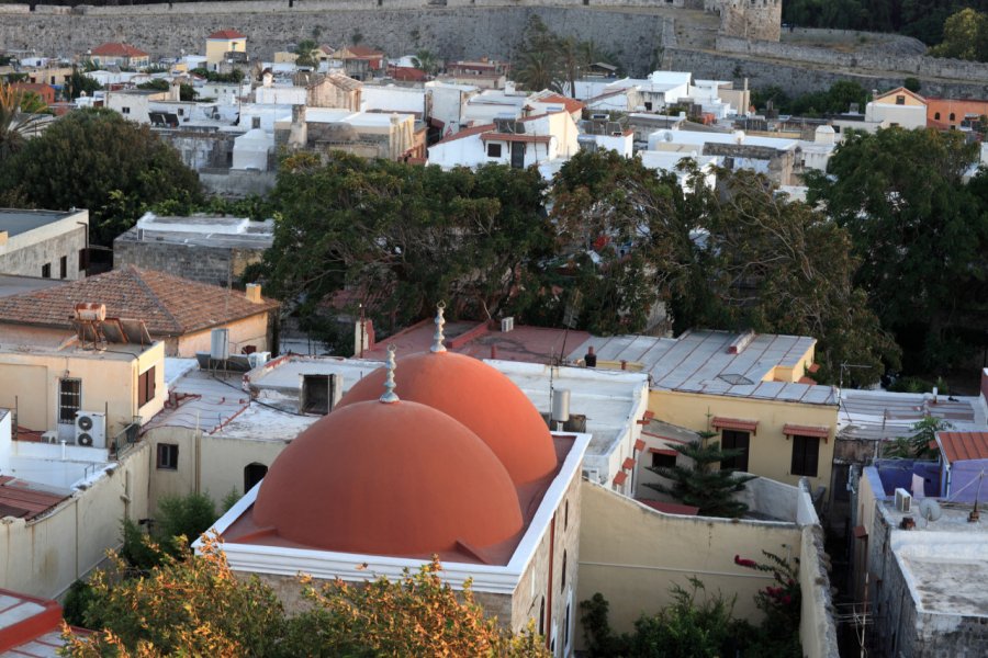 BOURGOS