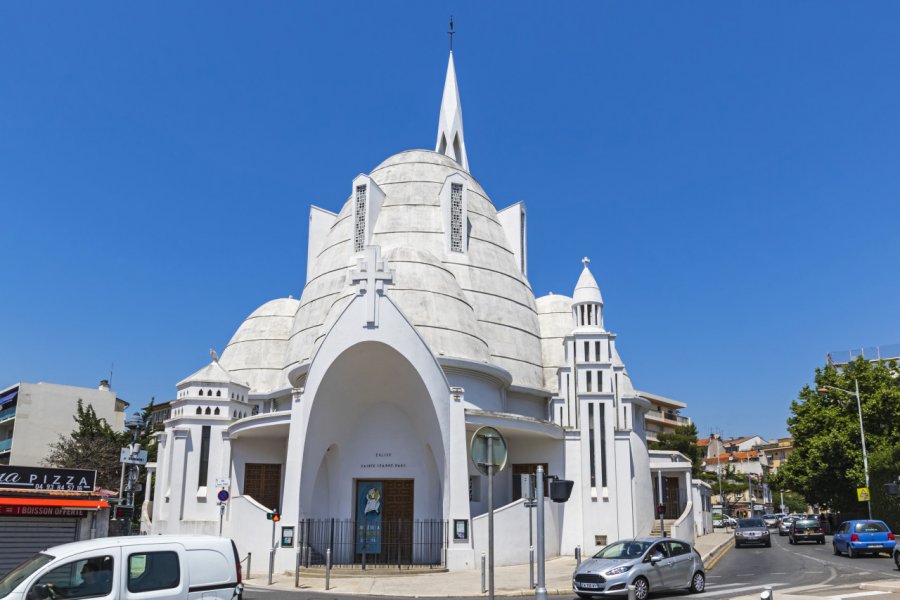 ÉGLISE JEANNE D'ARC
