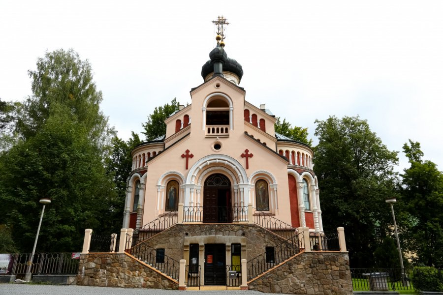 TEMPLE RUSSE ORTHODOXE SAINT-VLADIMIR (PRAVOSLAVNÝ CHRÁM SV. VLADIMÍRA)