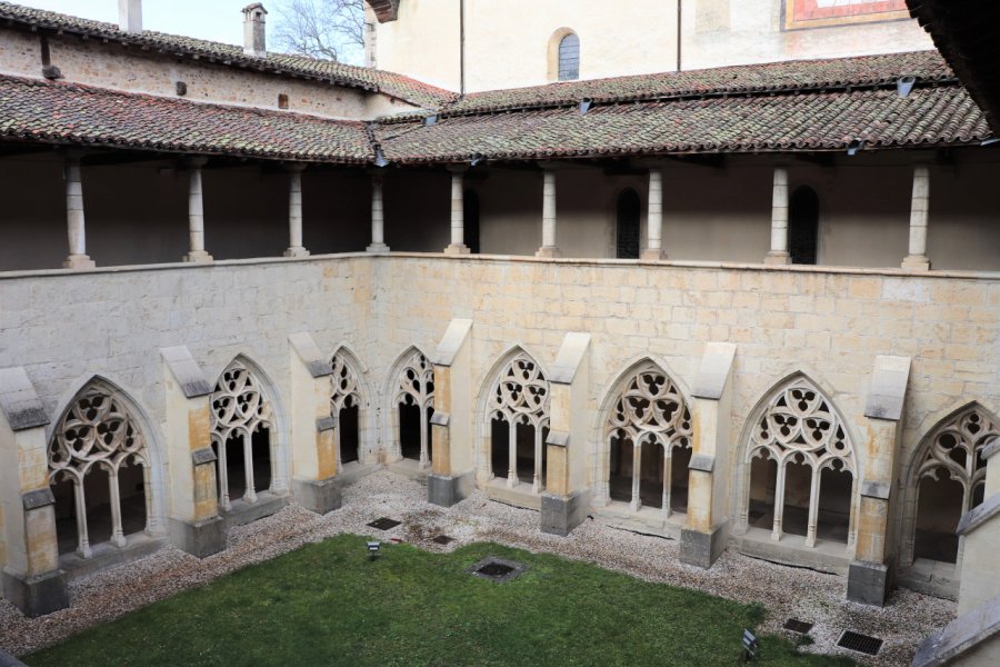 ABBAYE D'AMBRONAY