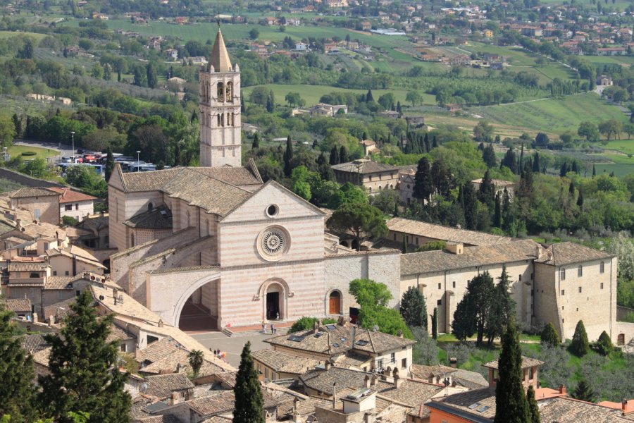 BASILICA SANTA CHIARA