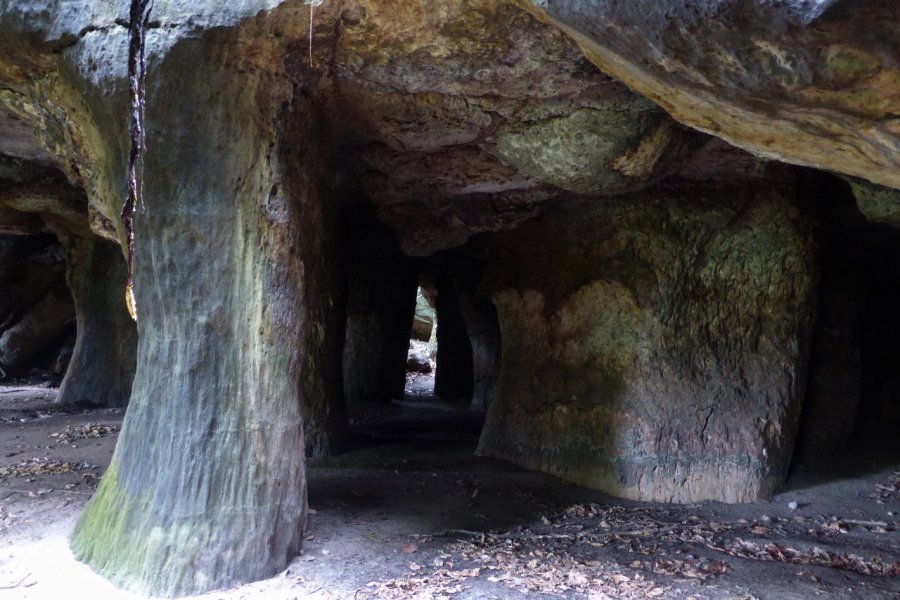 GROTTES DE CIREYAH