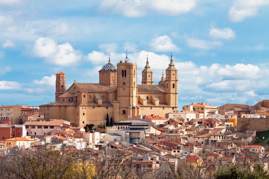 COLLÉGIALE SANTA MARÍA LA MAYOR