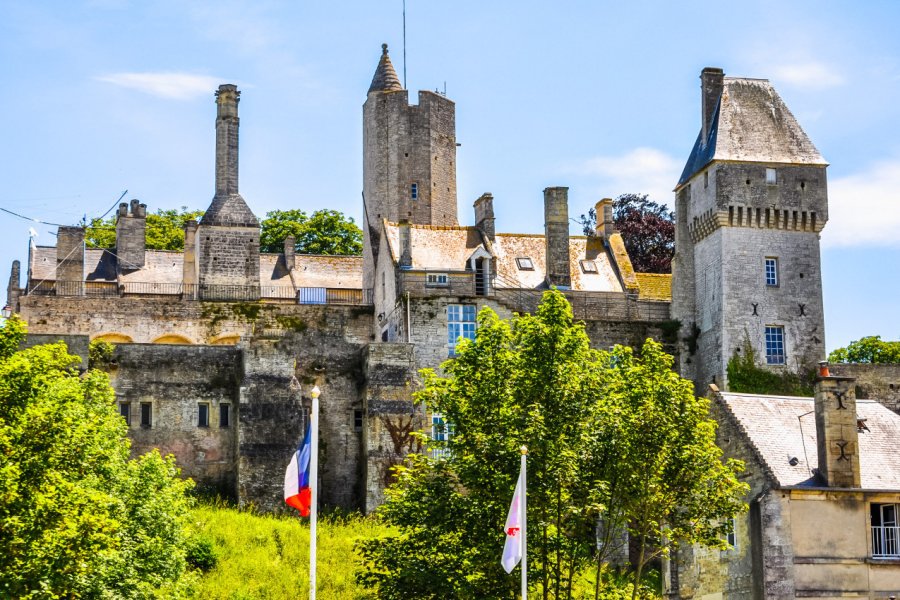 CHÂTEAU