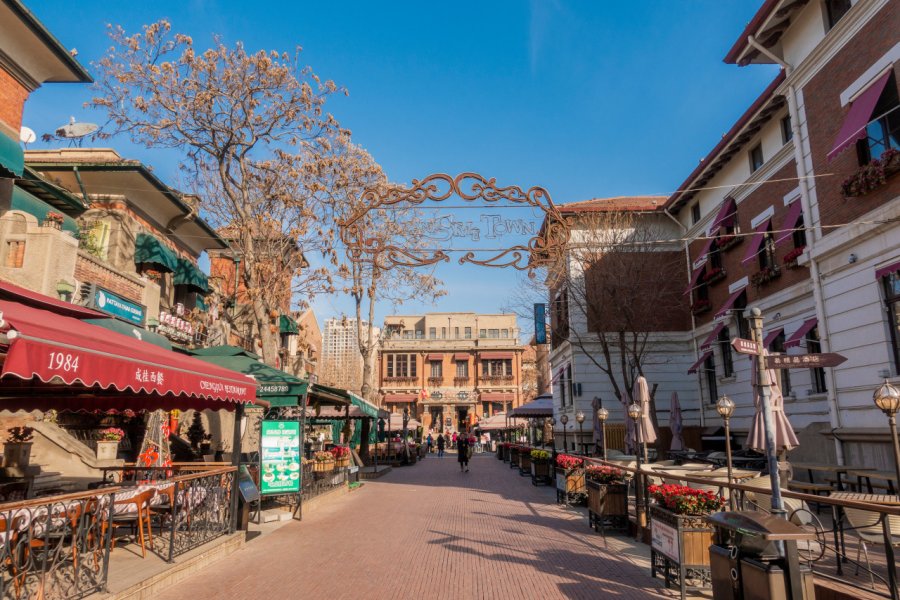 ITALIAN STYLE TOWN