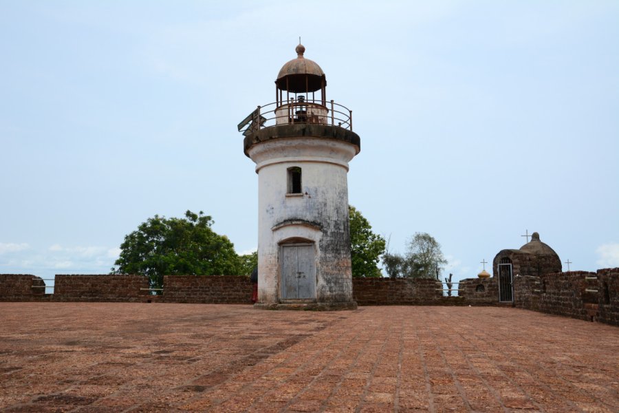 TELLICHERRY FORT