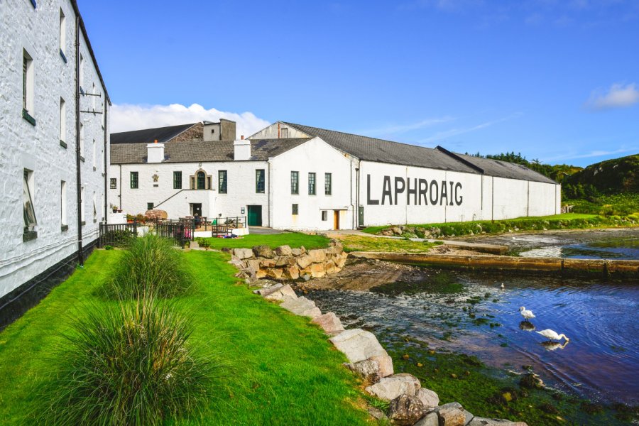 LAPHROAIG DISTILLERY