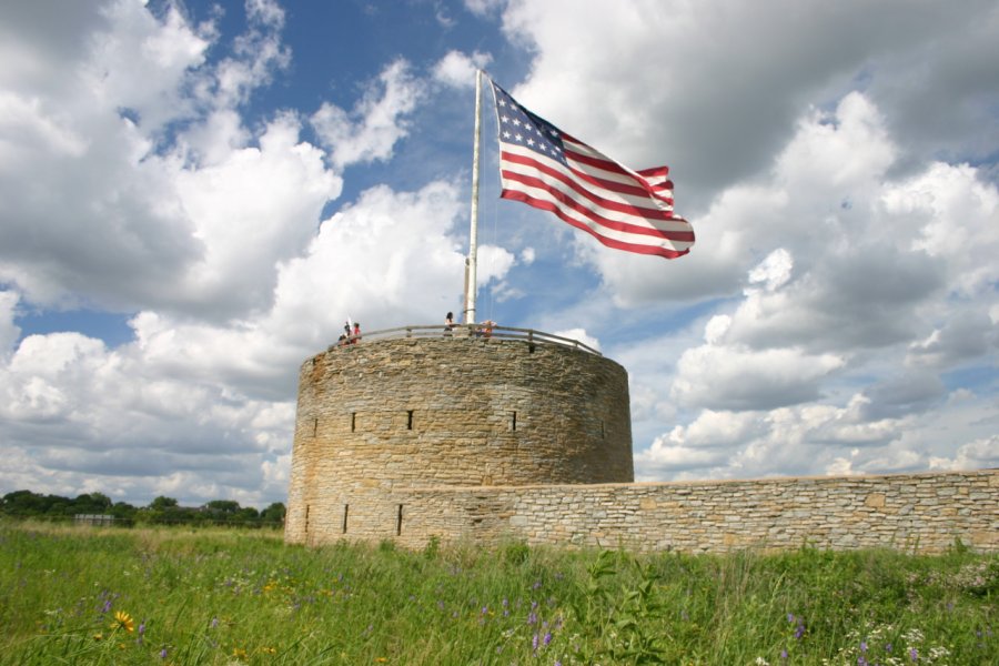 FORT SNELLING