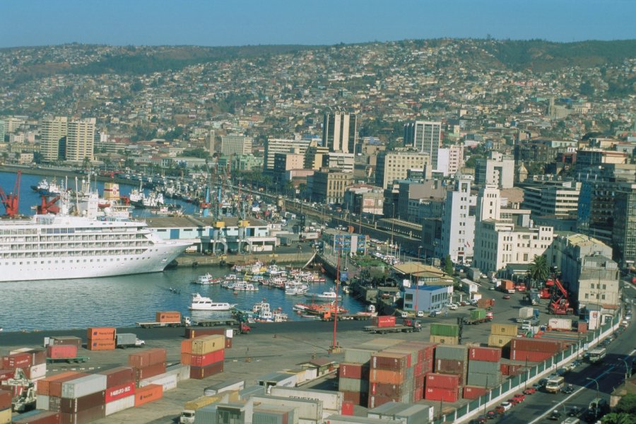 Vue de Valparaiso H.Fougère - Iconotec
