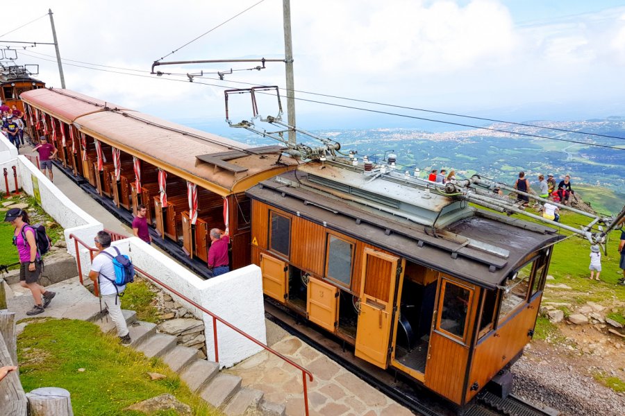 TRAIN DE LA RHUNE
