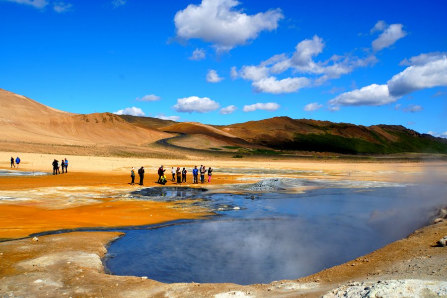 NÁMAFJALL (HVERIR)
