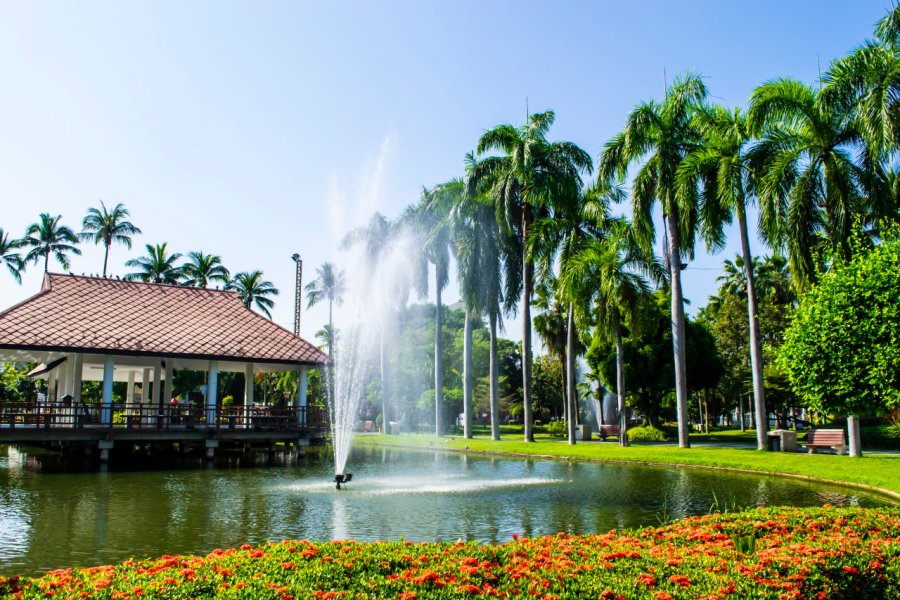 SUAN BUAK HAAD PARK