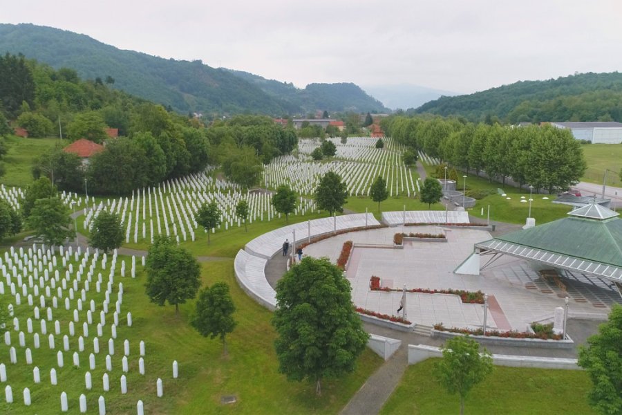MÉMORIAL DU GÉNOCIDE DE SREBRENICA