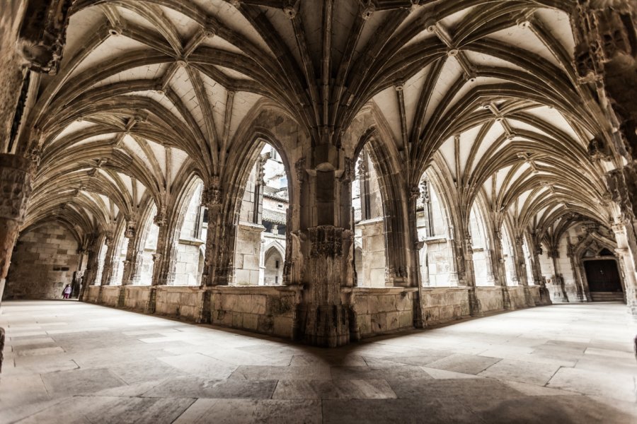 CLOÎTRE DE LA CATHÉDRALE