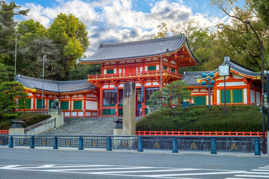 YASAKA JINJA