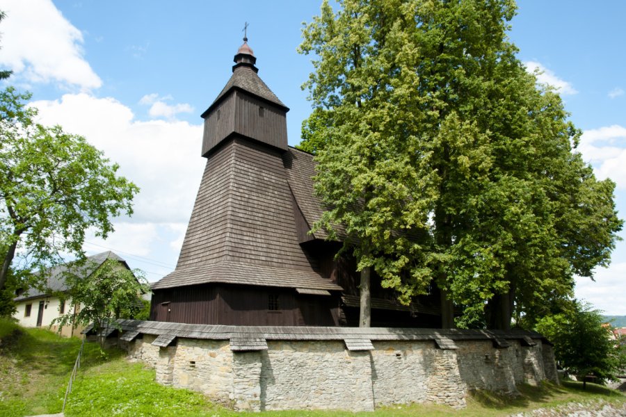 ÉGLISE EN BOIS SAINT-FRANÇOIS-D'ASSISE