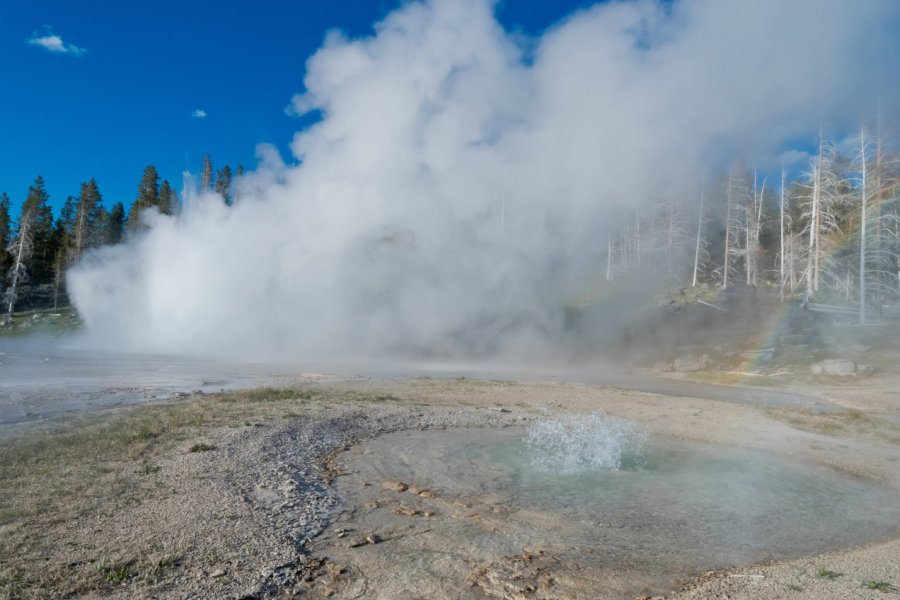GRAND GEYSER