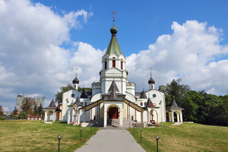 CATHÉDRALE ALEXANDRE-NEVSKY (SV A.NEVSKÉHO)