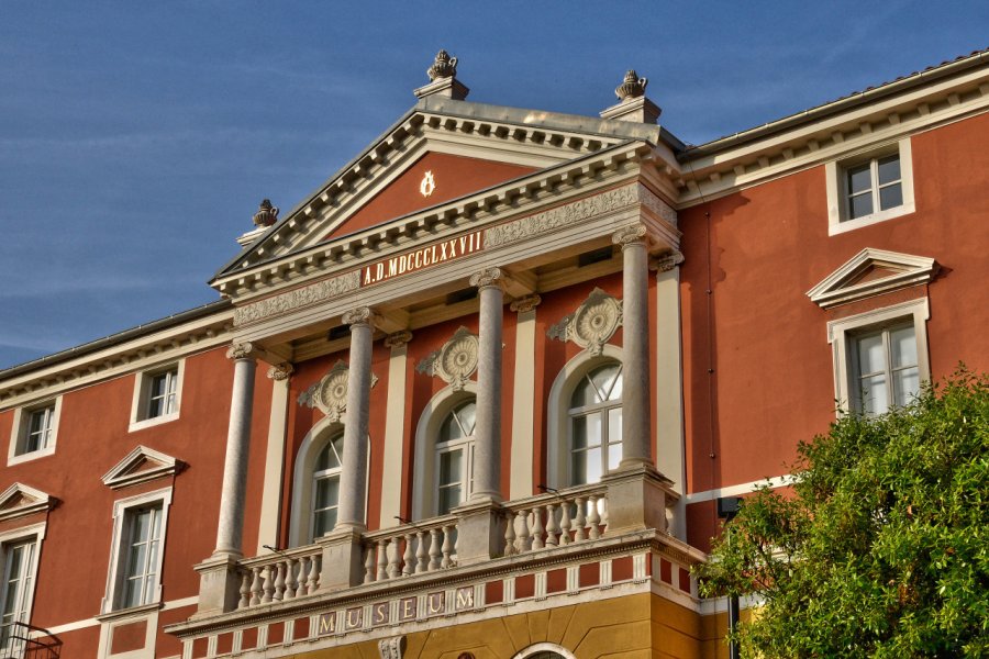 MUSÉE DU VERRE ANCIEN (MUZEJ ANTIČKOG STAKLA)