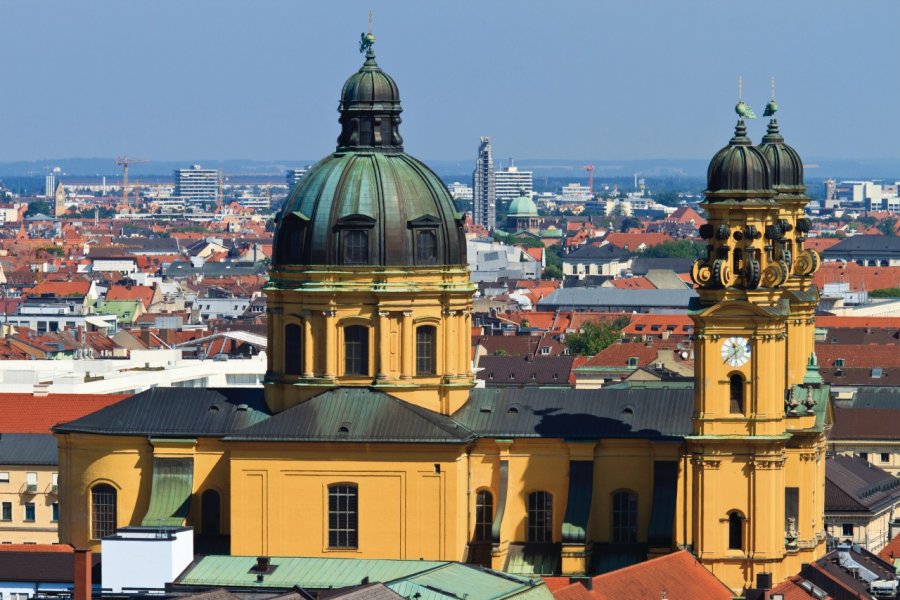 Vue depuis Peterskirche : Theatinerkirche. Lawrence BANAHAN - Author's Image
