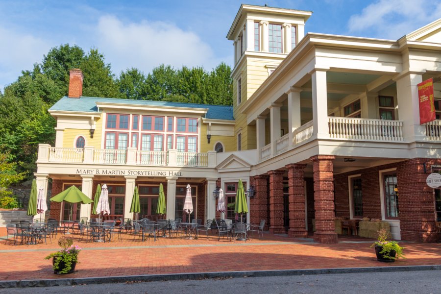 INTERNATIONAL STORYTELLING CENTER