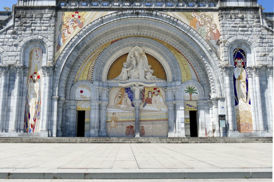 BASILIQUE NOTRE-DAME-DU-ROSAIRE