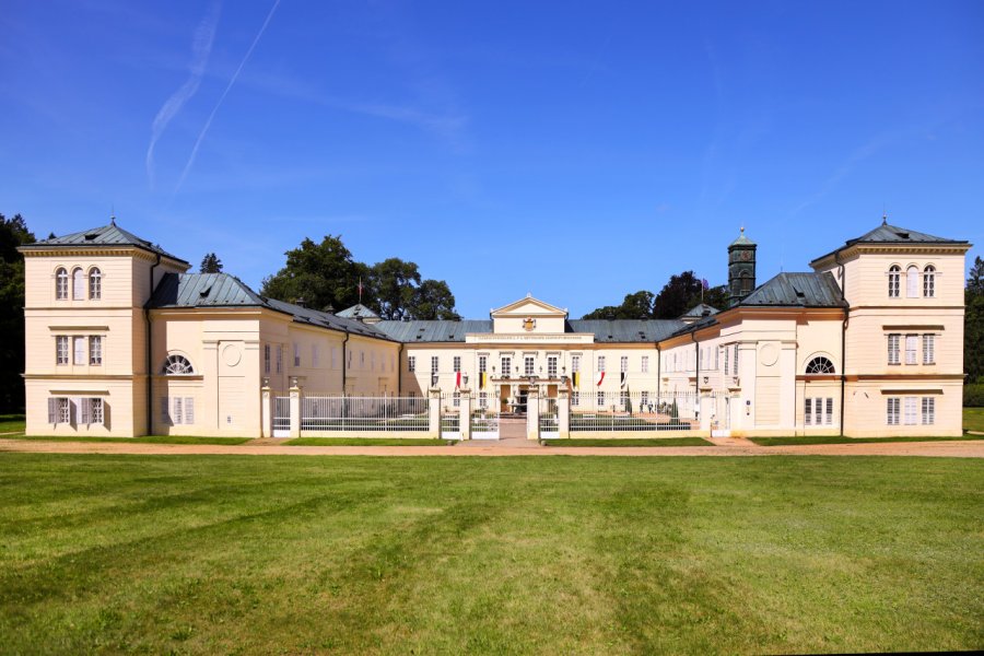 CHÂTEAU KYNŽVART (ZÁMEK)