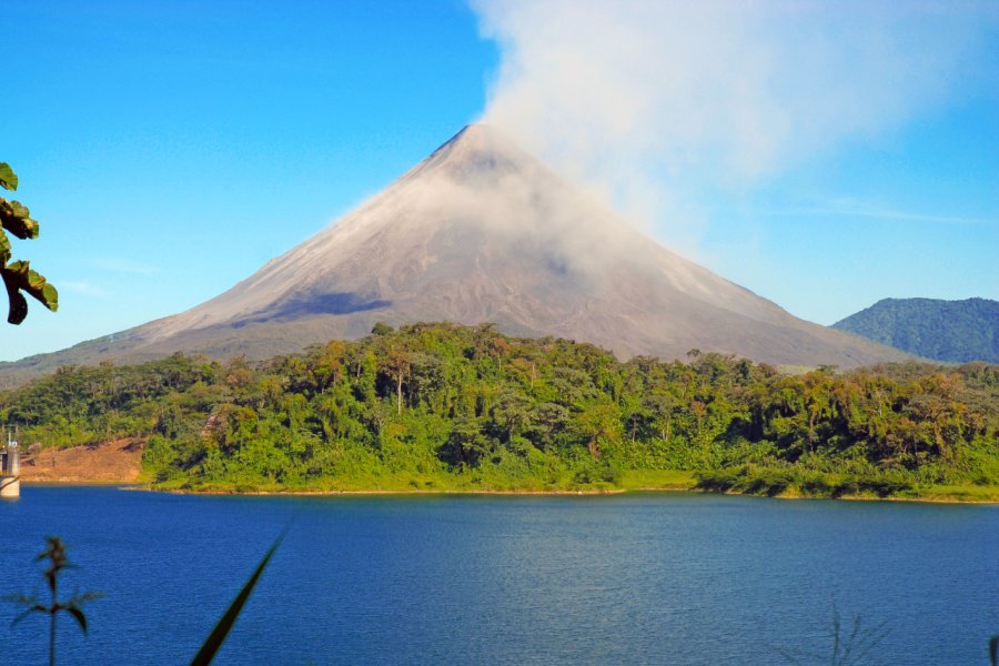 PARQUE NACIONAL VOLCÁN ARENAL