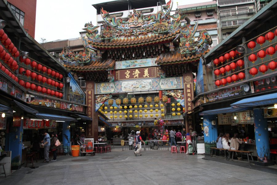 Le temple de Keelung et son marché Barthélémy COURMONT