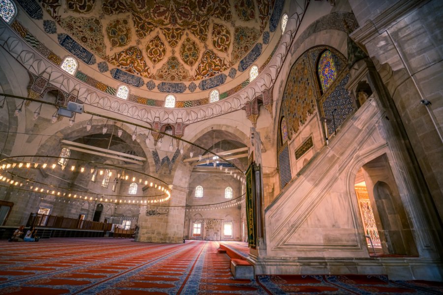 MOSQUÉE ÜÇ SEREFELI